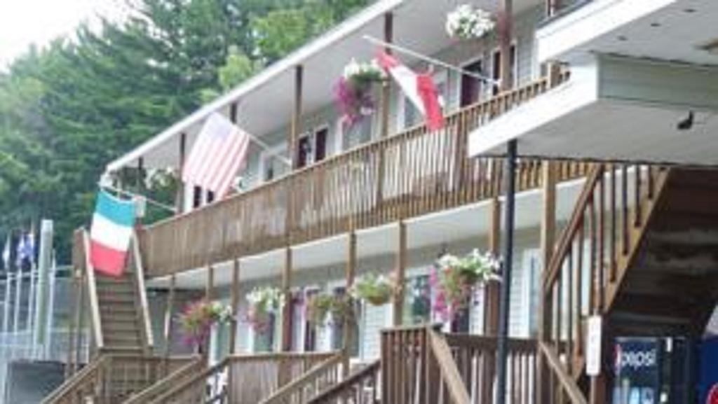 Legacy Inn & Suites Of Lake George Dış mekan fotoğraf