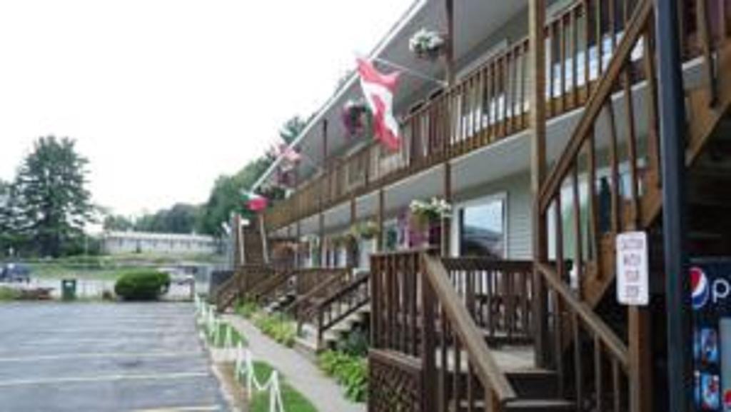 Legacy Inn & Suites Of Lake George Dış mekan fotoğraf