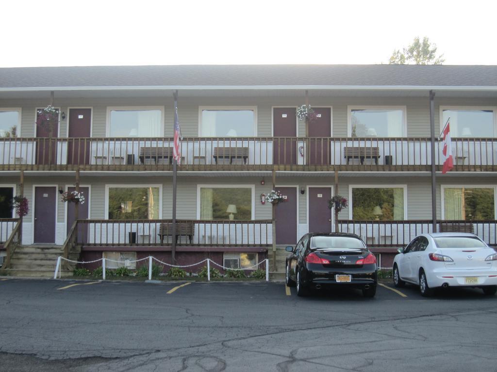 Legacy Inn & Suites Of Lake George Dış mekan fotoğraf