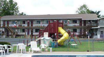 Legacy Inn & Suites Of Lake George Dış mekan fotoğraf